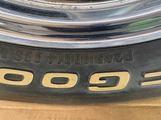 Mustang wheelsa.jpeg