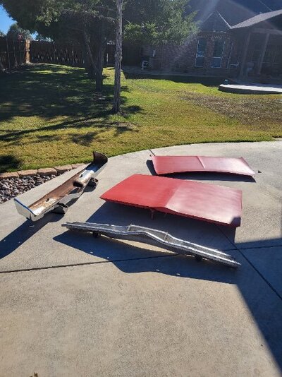 Dale Riley Parts Dump (1).jpg