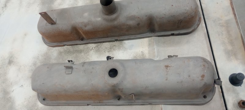 Small Block Valve Covers.jpg