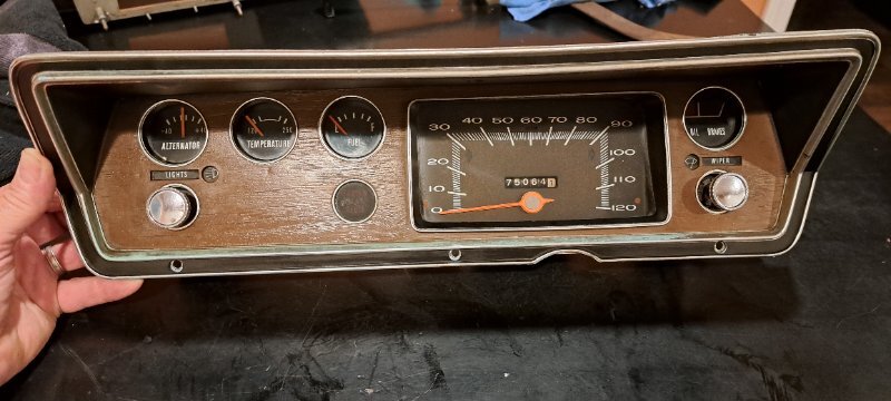 Instrument Cluster 2.jpg