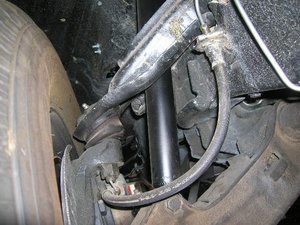 Brake Hose Routing & Spindles 007.jpg