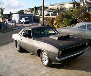 1972 dodge dart under construction