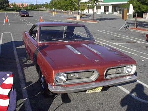 1968 Plymouth Barracuda /6 from beat up to new paint