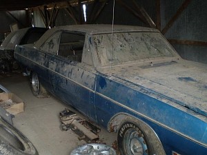1970 dart swinger barn find