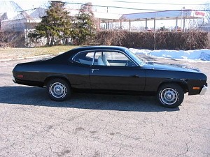 !973 Space Duster 45,000 original mile 318-auto-PSPB 8 3/4 Suregrip