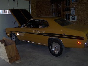 71 dodge demon 340-4 spd 43,000 orig. miles, butterscotch, #matching 340