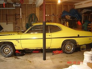 75 duster boca raton silver-now white and yellow 74 duster 360