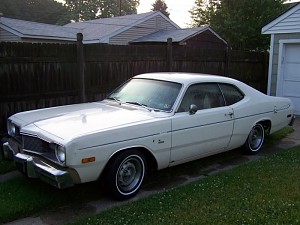 1975 Dodge Dart Hang Ten