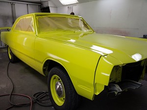 1971 Citron Yella 360 Dart Swinger