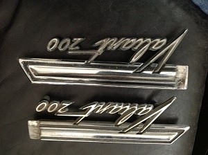 66 Valiant 200 Emblems