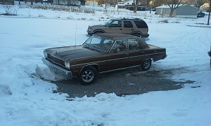 75 Plymouth Valiant Brougham