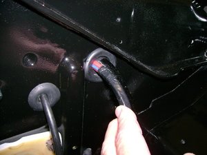 Firewall Grommet_1_.JPG Firewall Grommet_1_.JPG