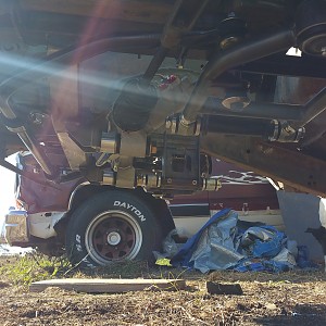 Under Side1.jpg Under Side1.jpg