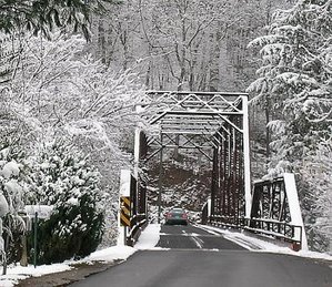 Snowy Sunday2.002.JPG