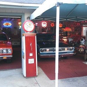 S&S Mopars taking a break